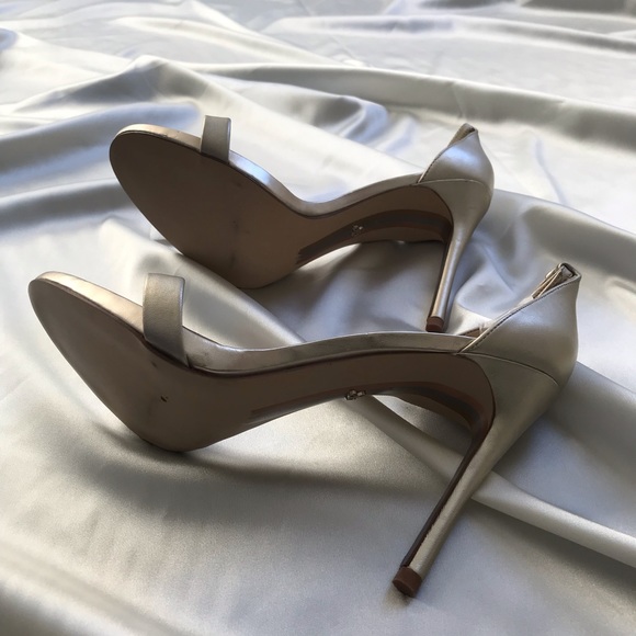 NWT SAM EDELMAN HEELS - Picture 2 of 2